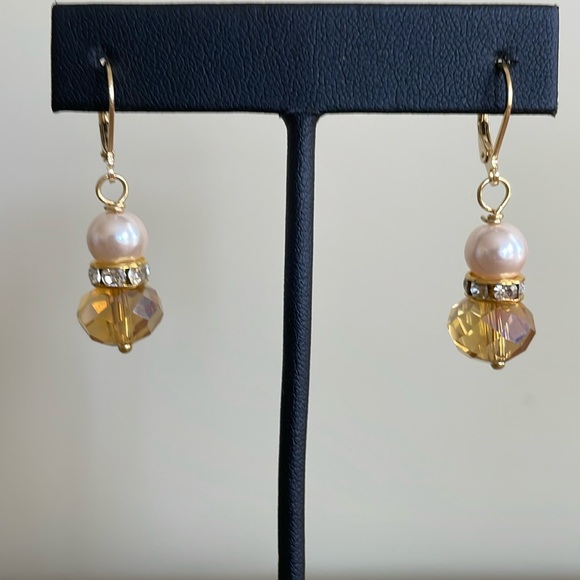 HAND CRAFTED EARRINGS Pale Pink Glass Pearls AB Gold Colored Crystals - Picture 1 of 12